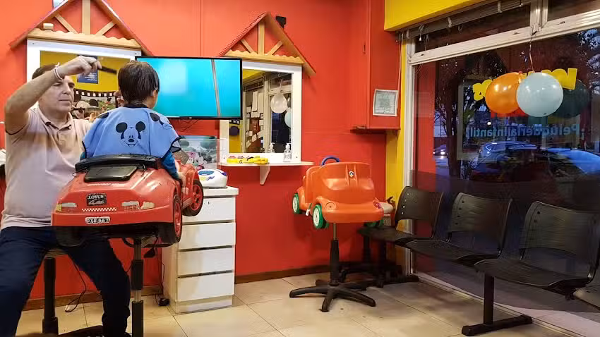 Peluquer&iacute;a Infantil Amigos de Mickey
