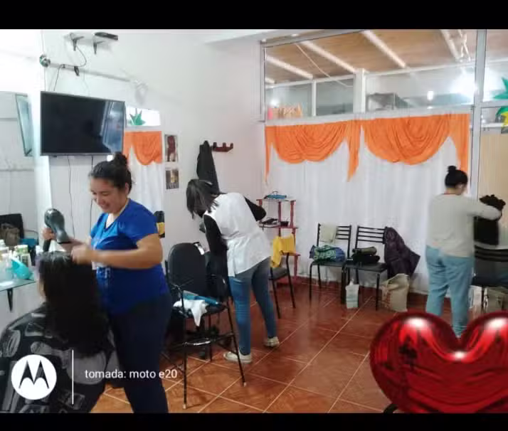 Peluquer&iacute;a INNO-VA