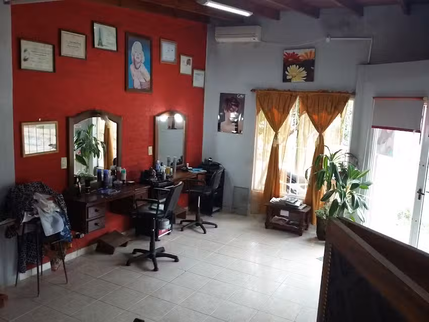 Peluquer&iacute;a Isa Unisex