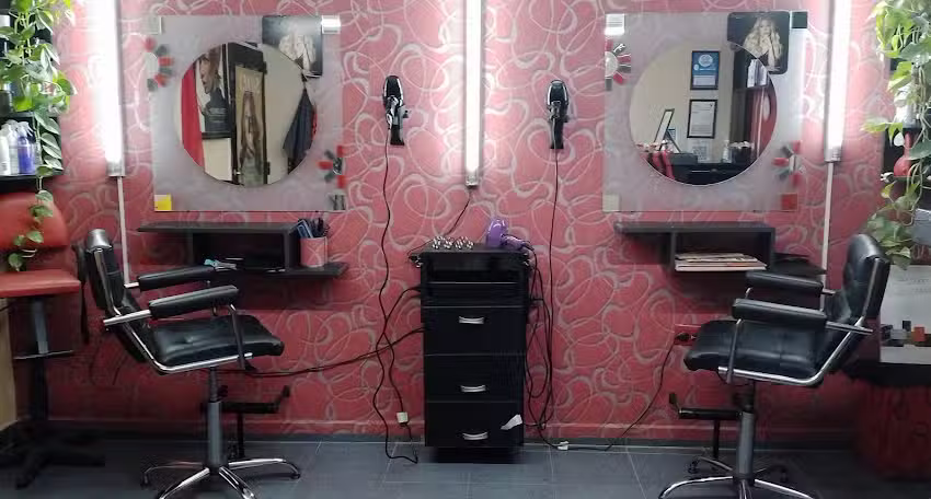 Peluquer&iacute;a Julines