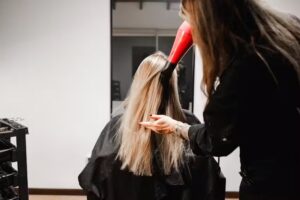 Peluquer&iacute;a Locky Stylist