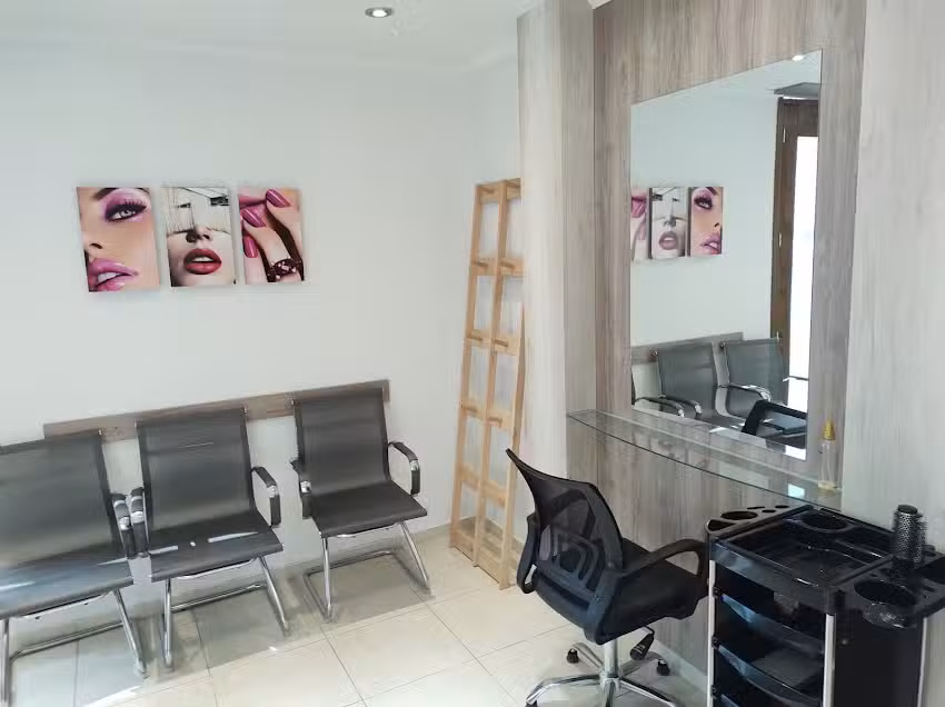 Peluquer&iacute;a MEG