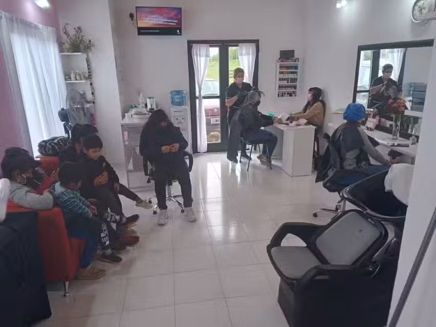 Peluquer&iacute;a Mercedes Alarcon