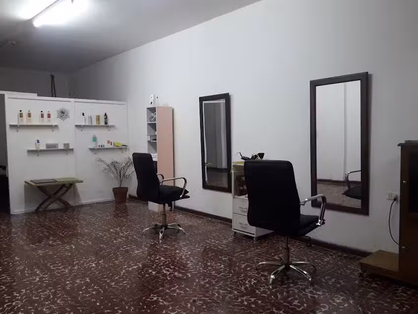 Peluquer&iacute;a OLI Hair Color & Style