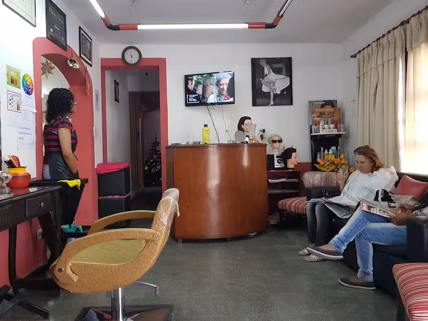 Peluquer&iacute;a Patricia Burgos coiffeur