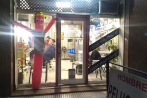 Peluquer&iacute;a Rolando Sal&oacute;n Masculino