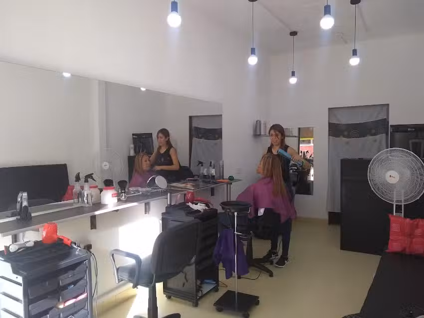 Peluqueria ROMA