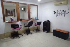PELUQUERÍA ROMI