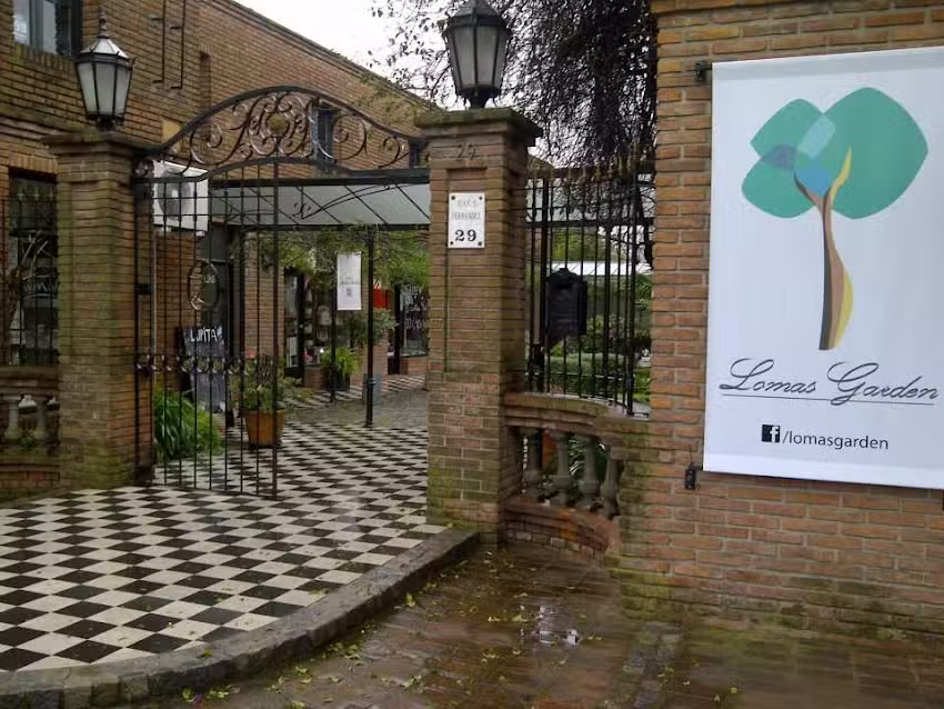 Peluqueria RyF / hombres y ni&ntilde;os/ Wine Hair Studio