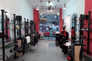 Peluquer&iacute;a Sal&oacute;n de Belleza Anny