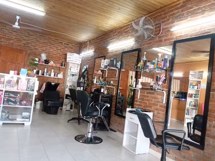 Peluquer&iacute;a Sal&oacute;n de belleza Daiana Gonzalez