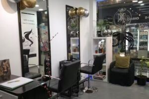 Peluqueria, Salón de Belleza MN!