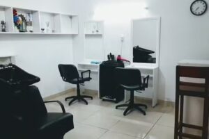 PELUQUERIA SIEMPRE BELLAS