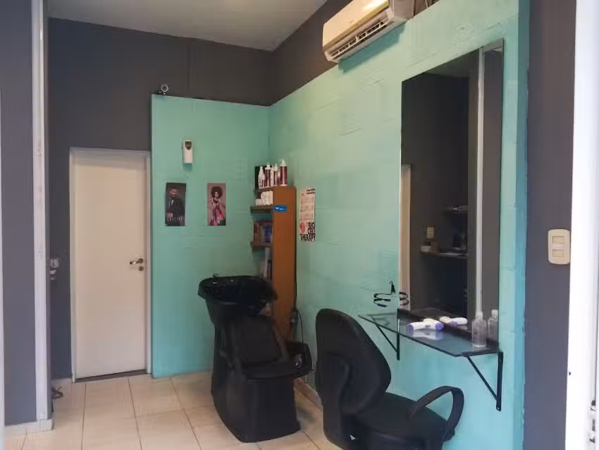 Peluquer&iacute;a The New Trends Unisex