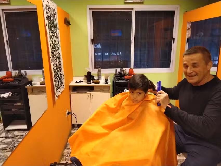 Peluquer&iacute;a Thempo Unisex