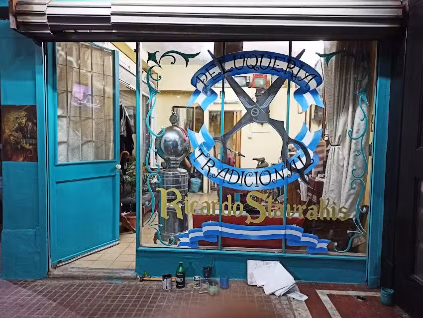 Peluquer&iacute;a Tradicional RICARDO STAVRAKIS