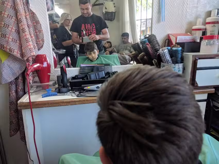 Peluquer&iacute;a unisex