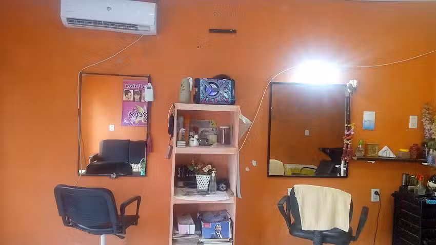 Peluquer&iacute;a Unisex Angela