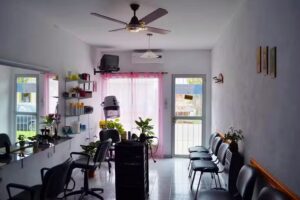 Peluquer&iacute;a Unisex Juana