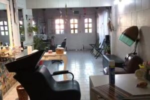 Peluquería Unisex Laura Kalio