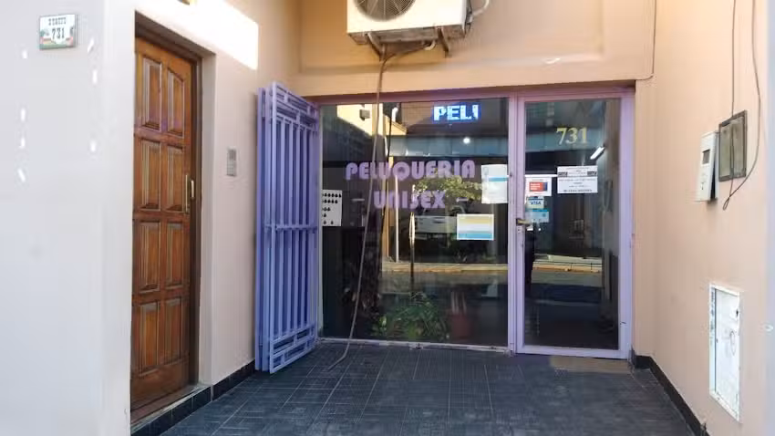 Peluquer&iacute;a Unisex Marcos