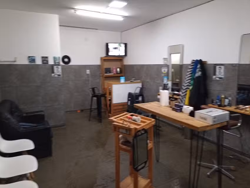 Peluquer&iacute;a V&iacute;ctor Haspert