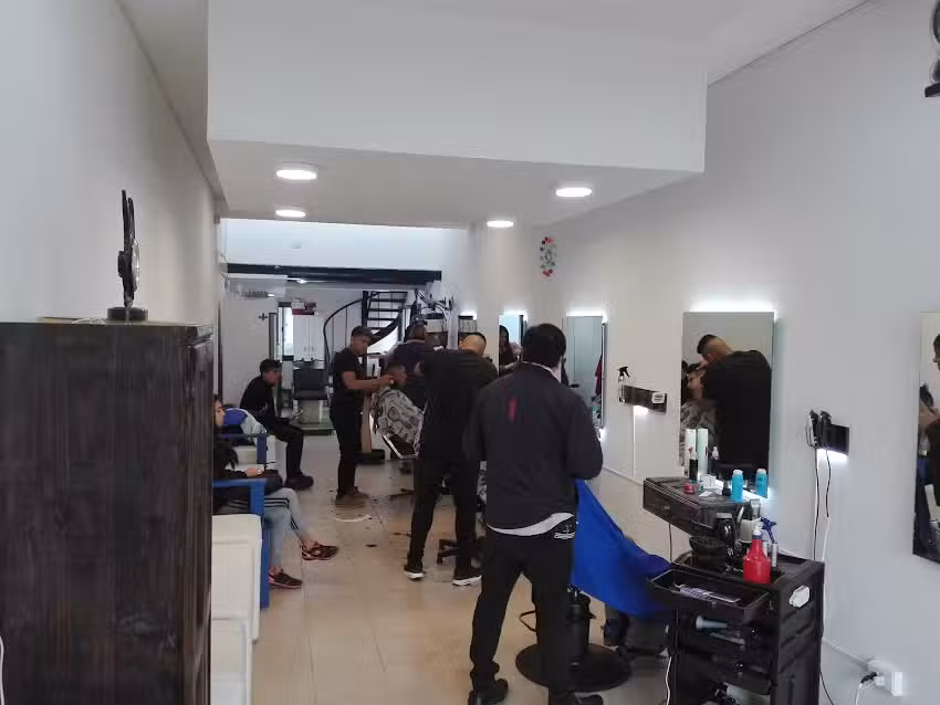 peluquer&iacute;a y barberia