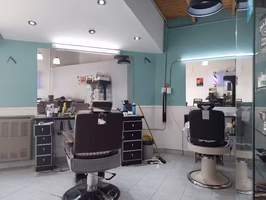 peluquer&iacute;a y Barber&iacute;a Leonardo