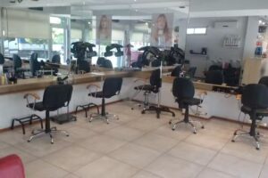 Peluquer&iacute;a y barber&iacute;a &ldquo;Lucas&rdquo;