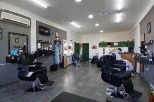 Peluquer&iacute;a Y Barber&iacute;a Mart&iacute;n Rocha