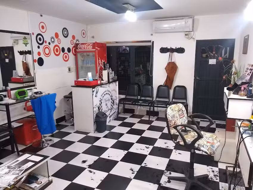 Peluquer&iacute;a y Barber&iacute;a NACHY