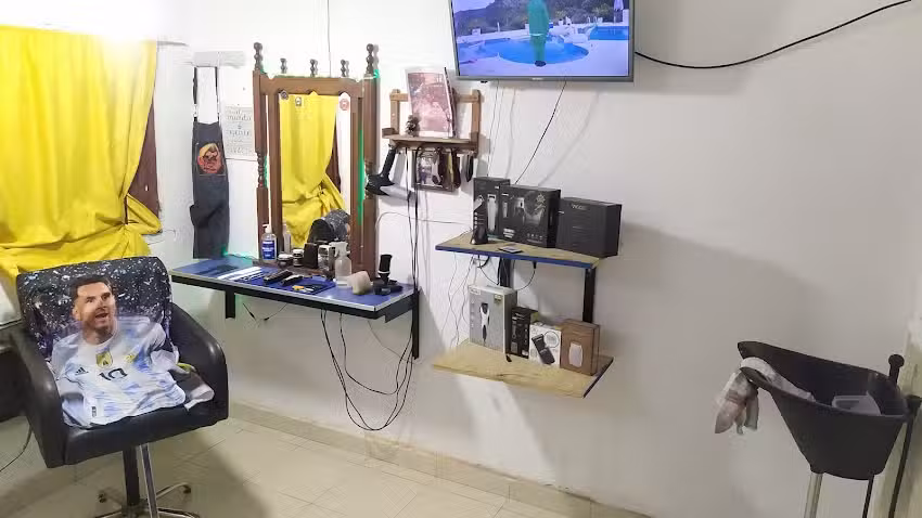 Peluqueria y barberia PAULI&rsquo;N