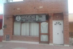 Peluquer&iacute;a y Barber&iacute;a Studio22