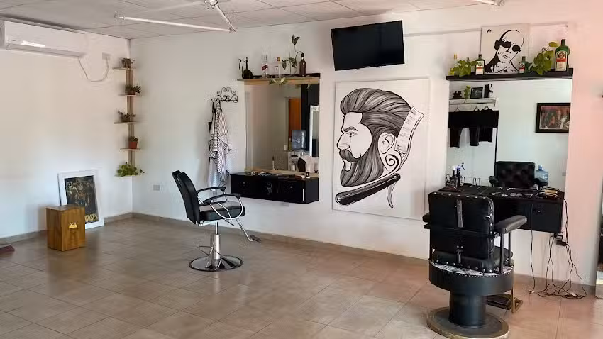 Peluquer&iacute;a y Barber&iacute;a &ldquo;TH&rdquo;