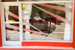 Per Uomo&rsquo;s peluquer&iacute;a masculina