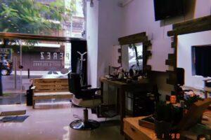 PEREZ&bull; Estudio Peluquer&iacute;a- Barberia- Colores