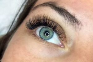 Pesta&ntilde;as no mas rimmel