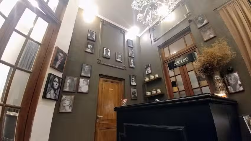 Portrait Peluquer&iacute;a Hairsalon Buenos Aires