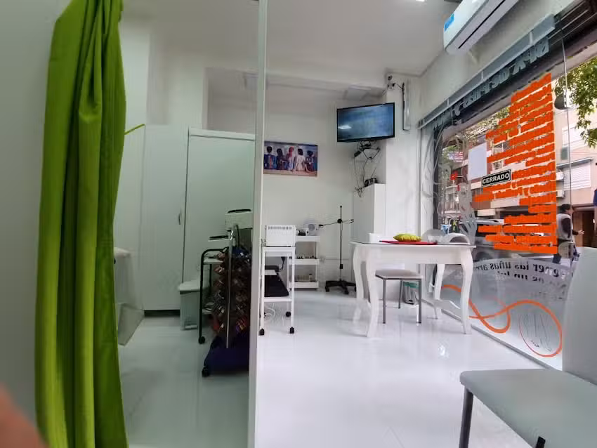 Pura Vida SPA de pies y manos