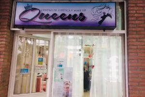 Queens centro de est&eacute;tica y make up