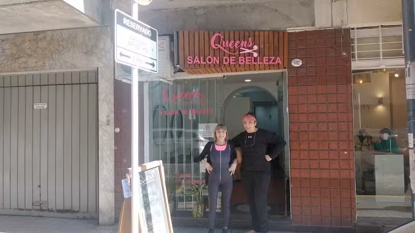 Queens &ndash; Peluquer&iacute;a