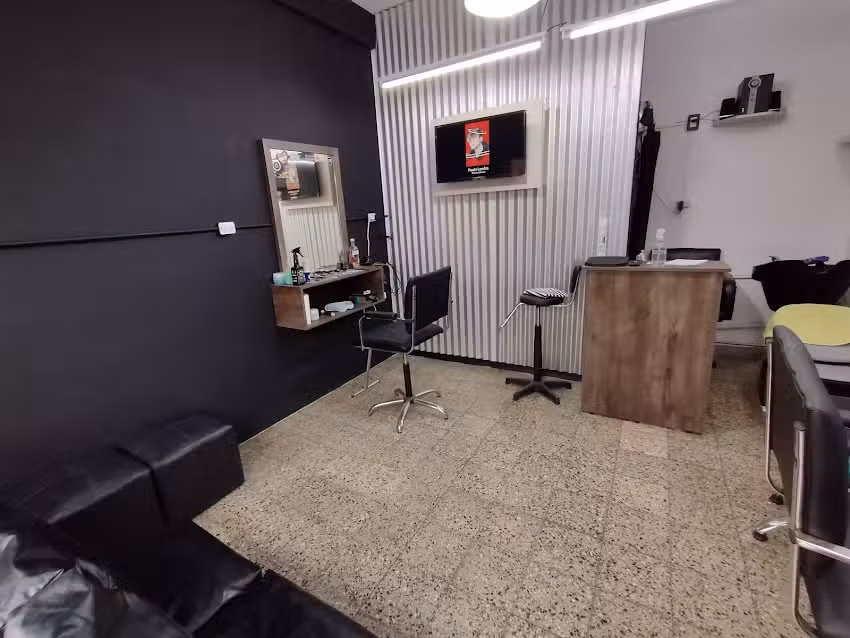 Ragazzi Peluqueria & Barberia