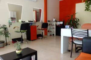 Regina Rodriguez Peluqueria Unisex