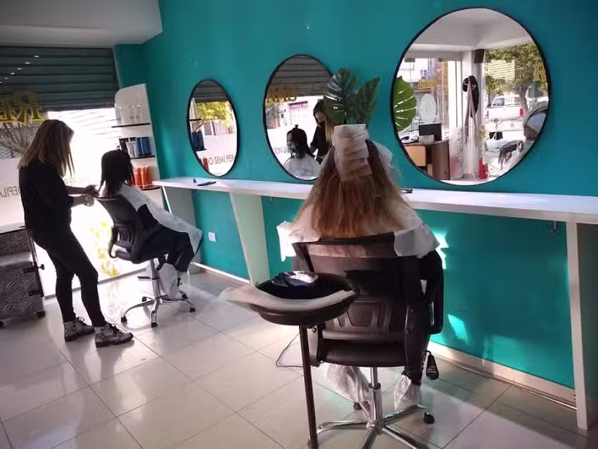 Reinas Peluquer&iacute;a