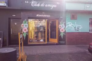 Retro | Barberia & Peluqueria