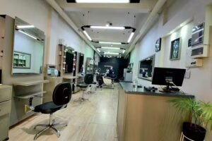 RHONDA &ndash; Peluquer&iacute;a y Barber&iacute;a