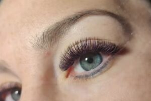 Rojo Romina Lash Studio