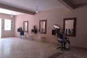 Ruben Ponce Peluquer&iacute;a Unisex Barberia