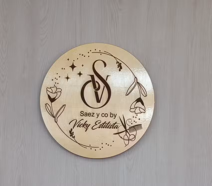 Saez y co by Vicky estelista peluquer&iacute;a y est&eacute;tica integral