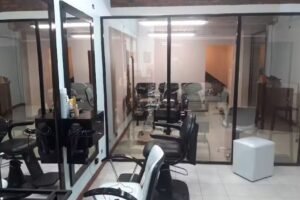 Sal&oacute;n Beauty full